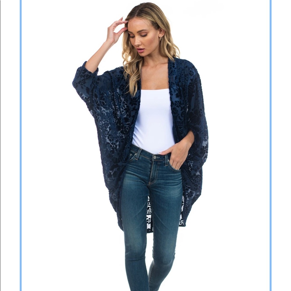 Tolani Kimono